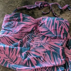 ✨SOLD✨3/$10 Sale! Old Navy Swim Suit